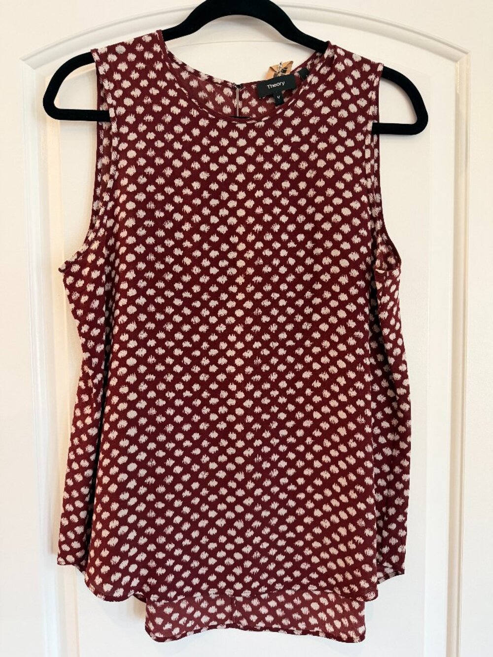 Theory Bringam Painter Dot Silk Sleeveless Blouse in a burgundy and wh